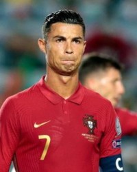 世界杯预选赛下注平台-36岁 111球 C罗仍不服老 “要为儿女们进更多球”