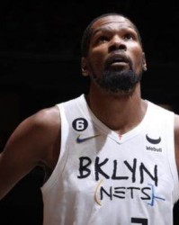 杜兰特呈现历史级中距离表现 MVP争夺KD不容忽视